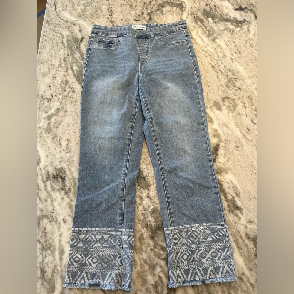Tribal Audrey Midrise straight Capri‎